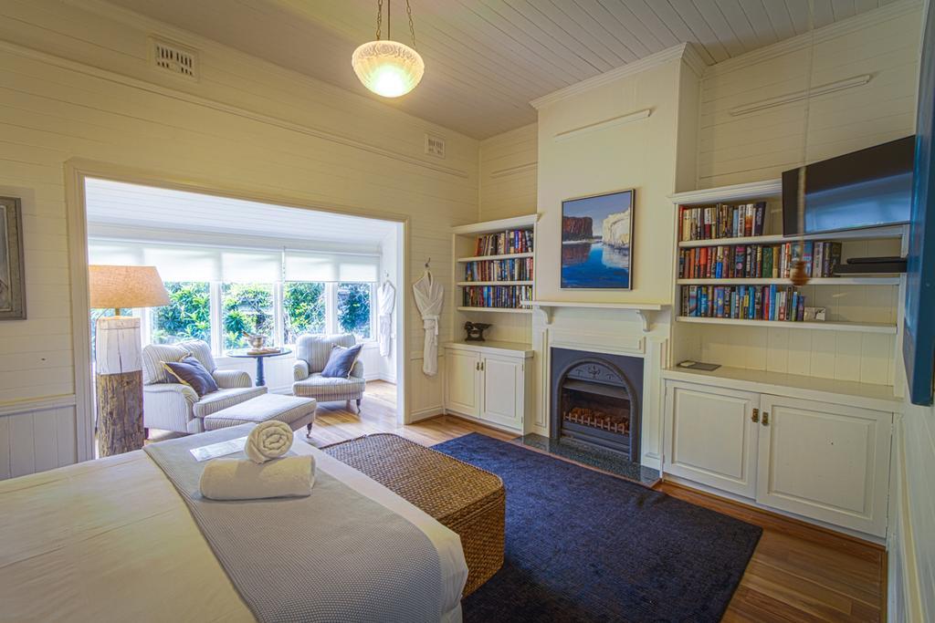 Bangalow Guesthouse エクステリア 写真